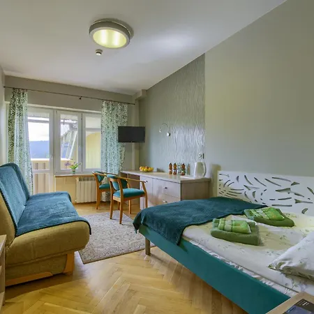 20 Wojskowy Szpital Uzdrowiskowo-rehabilitacyjny Spzoz W Krynicy-zdroju Θέρετρο *