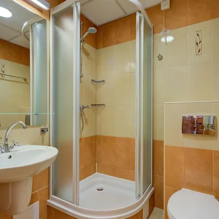 Resort 20 Wojskowy Szpital Uzdrowiskowo-rehabilitacyjny Spzoz W Krynicy-zdroju *